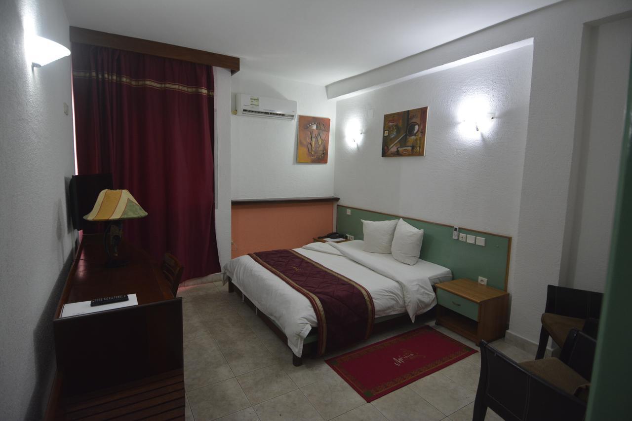 Merina Hotel Yaoundé Eksteriør bilde